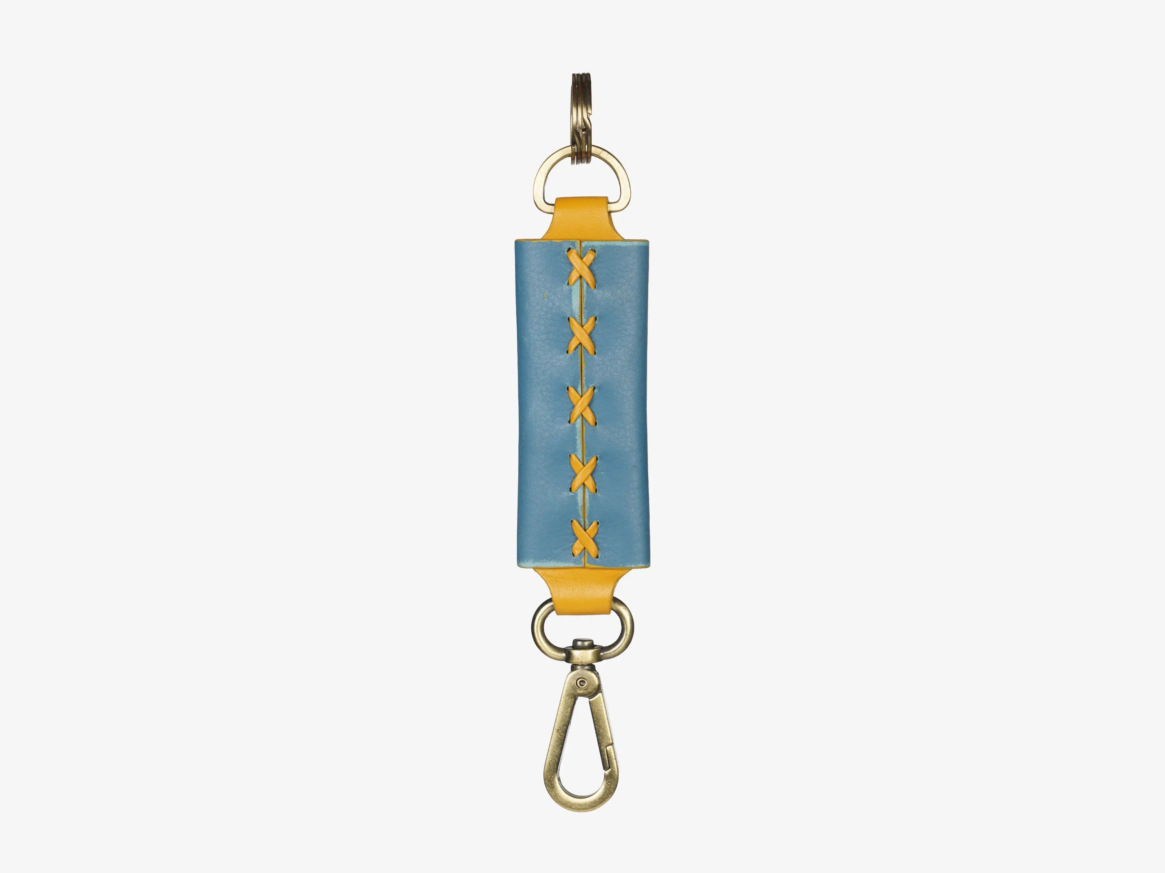 Lost luggage tracker app