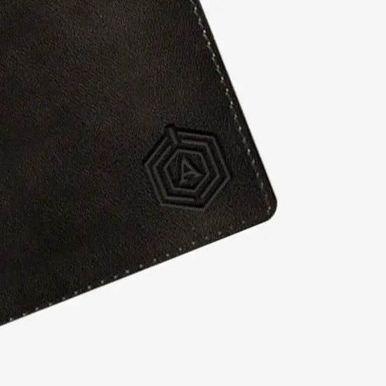 Business Traveler Using Black Smart Passport Holder with Anti-Loss Technology at Airport