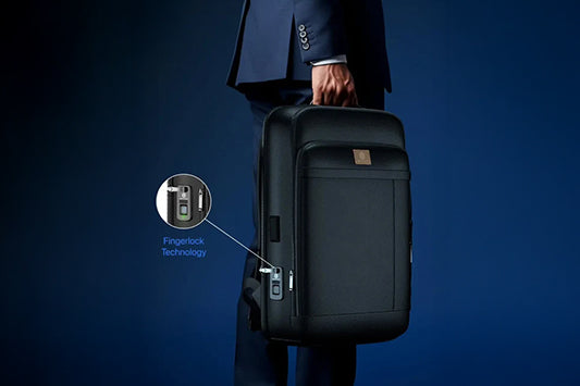 THE PERFECT GIFT I DIDN’T KNOW I NEEDED UNTIL I RECEIVED A SMART LAPTOP BAG - Arista Vault