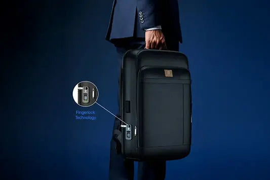 THE PERFECT GIFT I DIDN’T KNOW I NEEDED UNTIL I RECEIVED A SMART LAPTOP BAG - Arista Vault